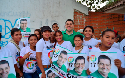 A su paso por cada municipio del Cesar, la gente agradece gestión de José Alfredo Gnecco.