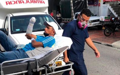 A venezolano le mutilaron una mano de un machetazo por coqueto