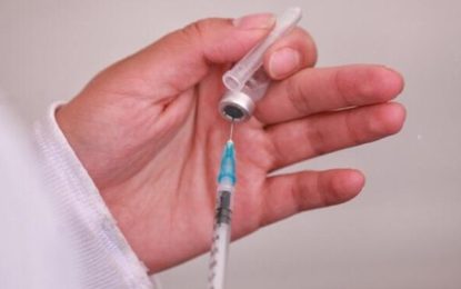 Moderna: nueva vacuna protege más contra ómicron