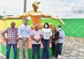 Develan escultura en nuevo estadio de béisbol Erasmo Camacho en Valledupar