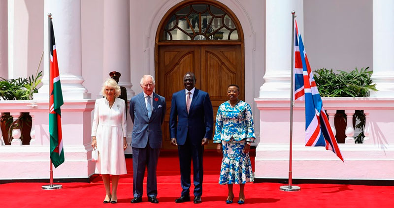 El presidente de Kenia recibe a los reyes Carlos III y Camila en Nairobi