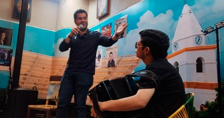 Cantante vallenato Jaime Dangond estrena “Allá Va”