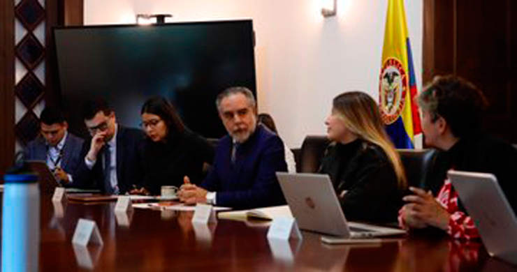 Gobierno refuerza seguridad a quienes avanzan como candidatos a la Presidencia