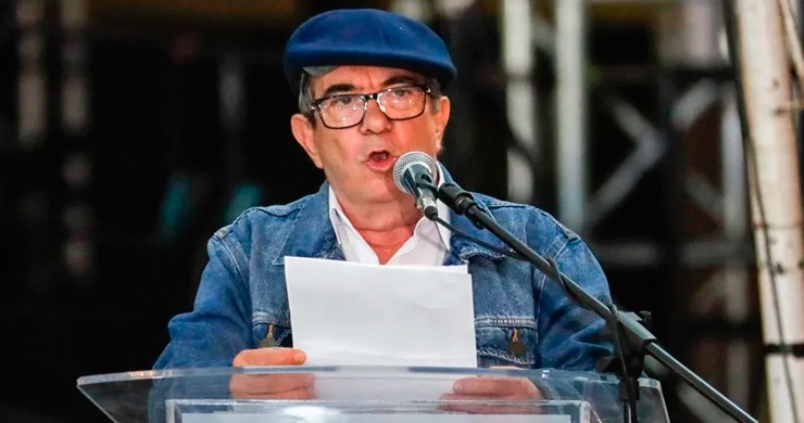 FARC reconocen su responsabilidad por reclutar menores durante el conflicto en Colombia