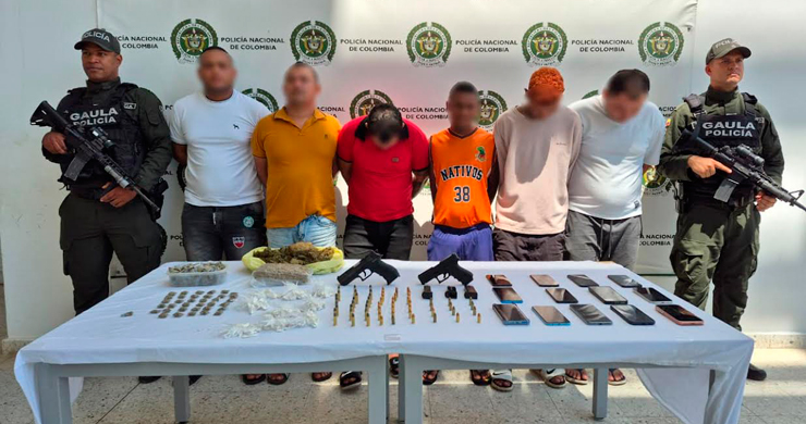 Capturaron a 11 presuntos integrantes de las ACS señalados de extorsión