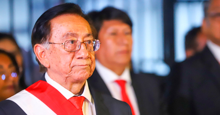 Presidente de Perú tilda de inconstitucional la compra de cazas a EE.UU.